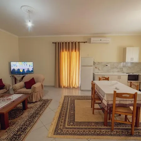 아파트 Sweet A Quiet,spacious Two-bedroom House *