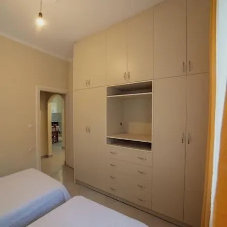 Sweet A Quiet,spacious Two-bedroom House * Dermish